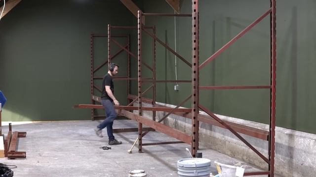 Wood Shop Renovation 2000 sq. ft смотреть онлайн