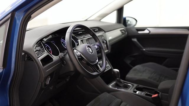 Volkswagen Touran 2.0 Tdi 150 Cv DSG Sport 7 Plazas смотреть онлайн