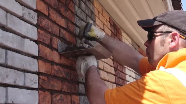 Как затирать вертикальные швы цветной затиркой для швов FM от Quick Mix смотреть онлайн