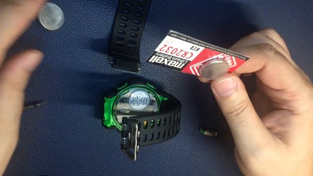 Razer Nabu Watch mini-review. Распаковка, замена батарейки и миниобзор на смарт-часы Razer Nabu смотреть онлайн
