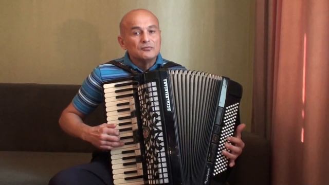 Школьный вальс. Авторская мелодия (первое исполнение) смотреть онлайн