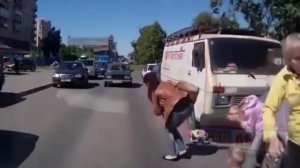 Как сбивают детей?  Осторожно дети на дороге!!!