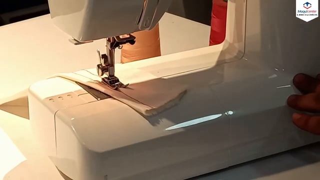 Máquina De Coser Multifunción Elna 2300