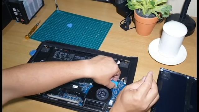 Asus Zenbook UX533 Upgrade 2TB SSD, Is Factory Reset Still Working?? смотреть онлайн
