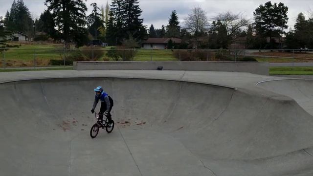 Old Guy BMX. 5 Parks in One Day: Walter E Hall, Snohomish, Lake Stevens, Kenmoore, Woddenville. смотреть онлайн