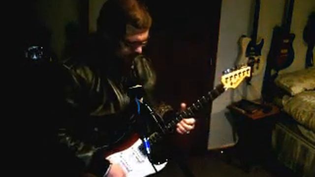Old Love (Clapton) Strat into a Weber 5E3x2 смотреть онлайн