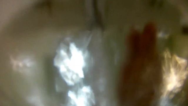 Мою руки с вид под водой! Экшн камера