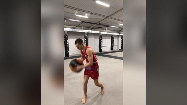 Круговая тренировка смотреть онлайн