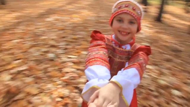 Домбровская Ульяна "Как Ивановы дочки" самая лучшая красивая русско-народная песня смотреть онлайн