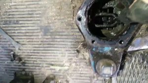 МТЗ 82 заклинил рычаг КПП.