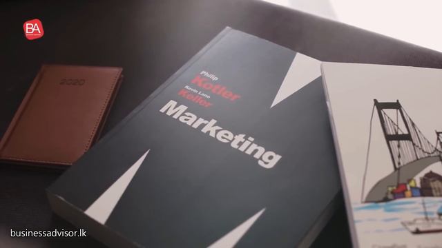 Unbelievable crazy business idea - Pet Rock | Pet Rock Review смотреть онлайн