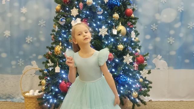 Наступает Новый год смотреть онлайн