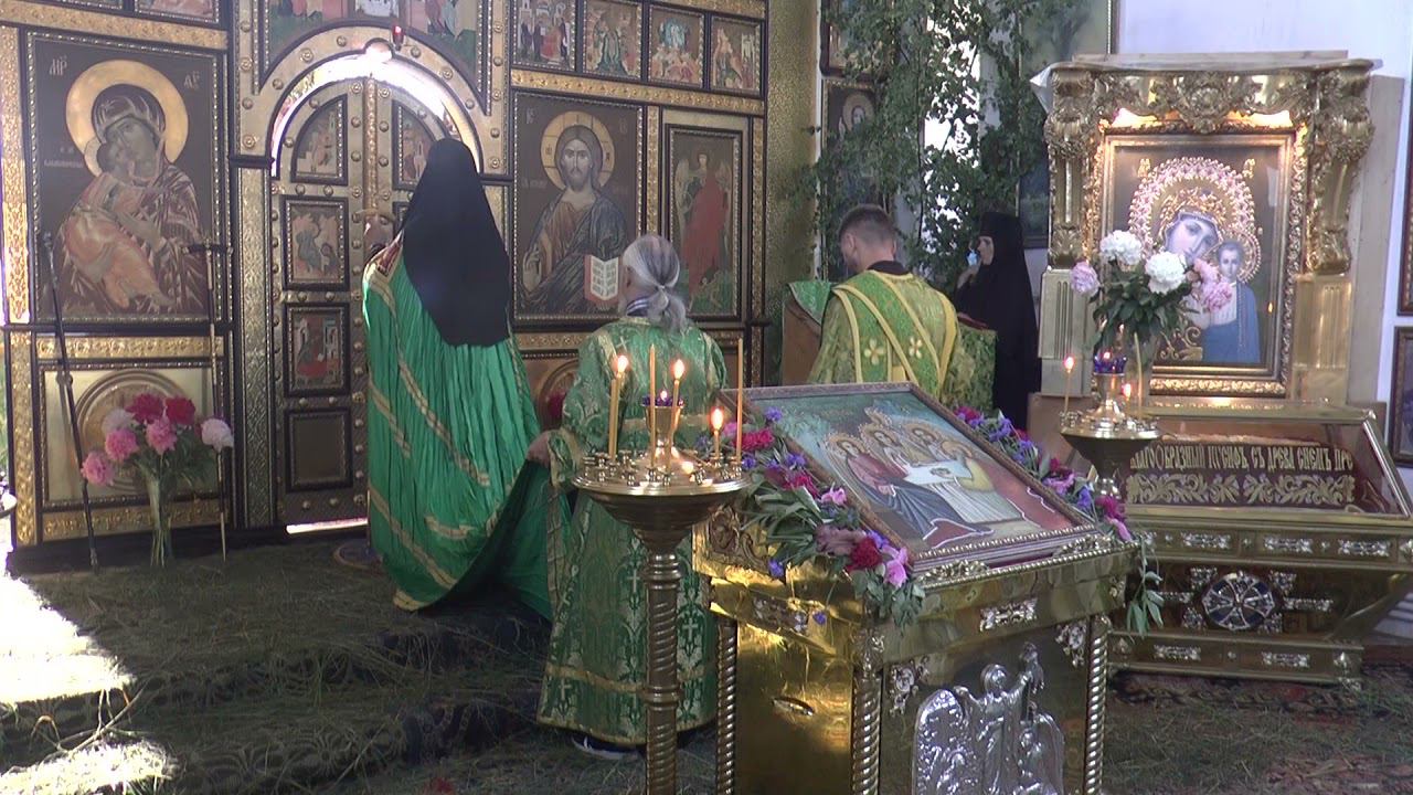 Встреча Предстоятеля Церкви в Свято-Троицком женском монастыре д. Острово 20_06_21 смотреть онлайн