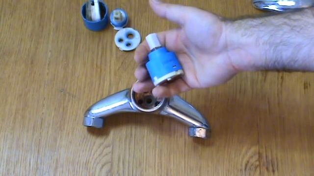 Как разобрать и отремонтировать однорычажный (флажковый) смеситель и заменить картридж самому смотреть онлайн