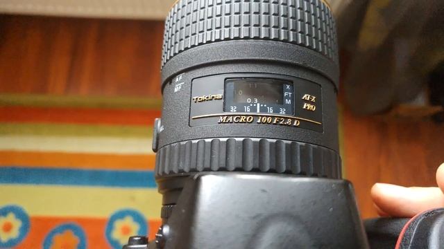 AUTO-FOCUS Tokina 100mm F/2.8 Macro Nikon
