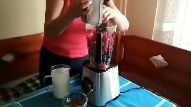 Blender próżniowy Philips HR3752/00 смотреть онлайн