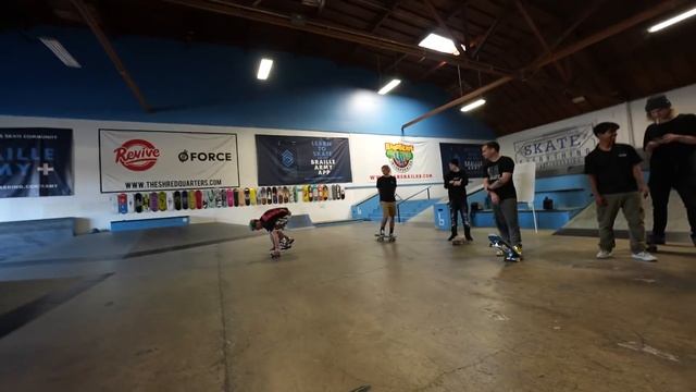UPSIDE DOWN ONLY GAME OF SKATE! смотреть онлайн