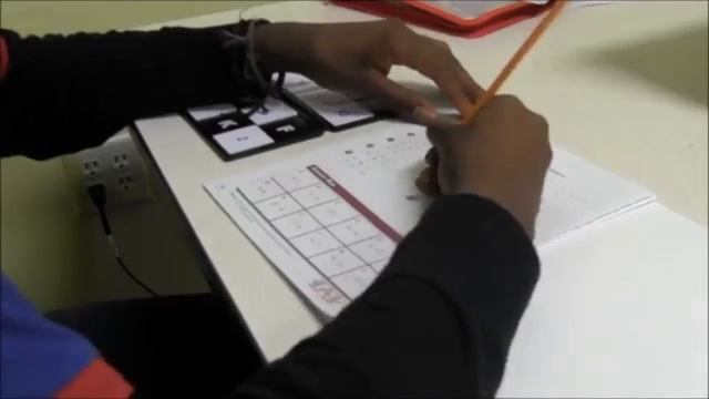 Versa Tiles - Math Games смотреть онлайн