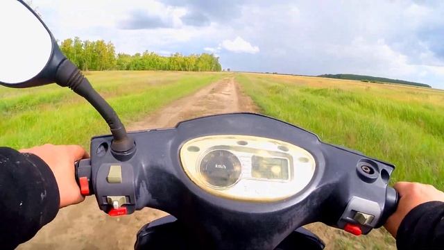 Приключение Часть первая Оптимистическая Тест электромотоцикла по деревенской дороге смотреть онлайн