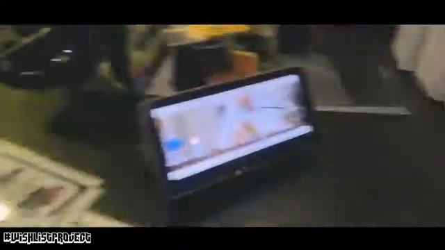 Mercedes High End Android Monitor смотреть онлайн