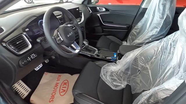 Yeni Makyajlı Kia Xceed 1.5 Mild Hybrid смотреть онлайн