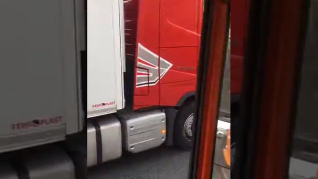 КАД пробка. Держим обочину смотреть онлайн