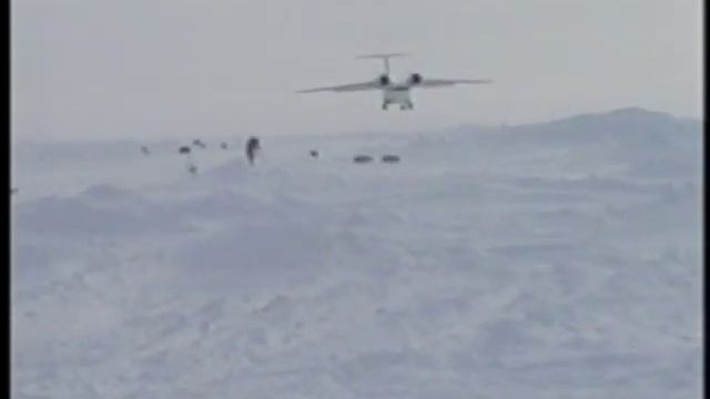 Экстремальная посадка АН-74 на Барнео смотреть онлайн