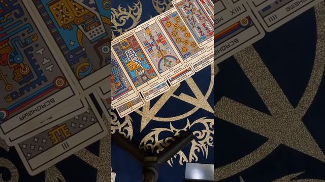 Цыганский расклад. Кто он на самом деле?? Что скрывает??!! Гадание на картах Таро. Онлайн гадание. смотреть онлайн