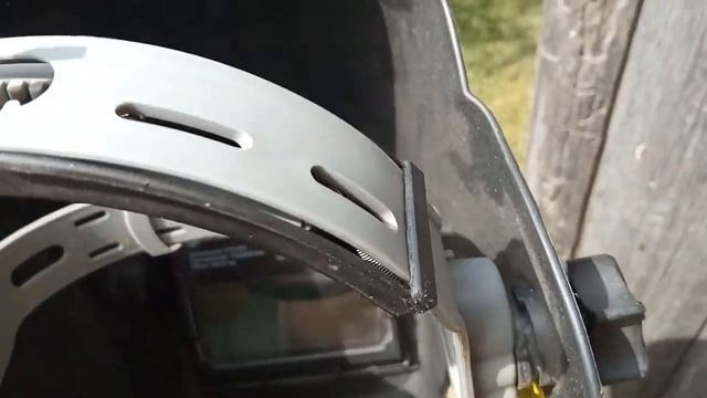 Сломалось крепление сварочной маски