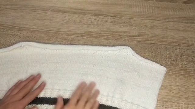 Тёплая туника спицами. Подробный мастер класс как связать кофту спицами. Лёгким рисунком. смотреть онлайн