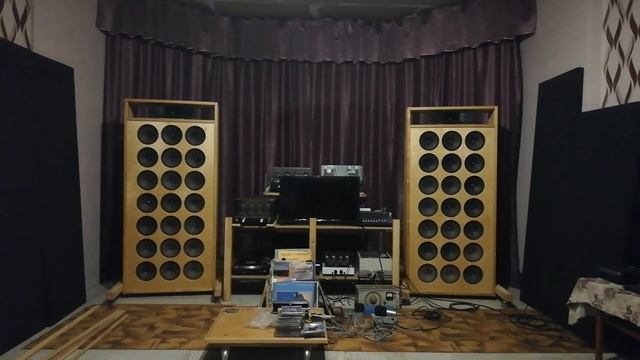 Акустика -- Групповой излучатель смотреть онлайн