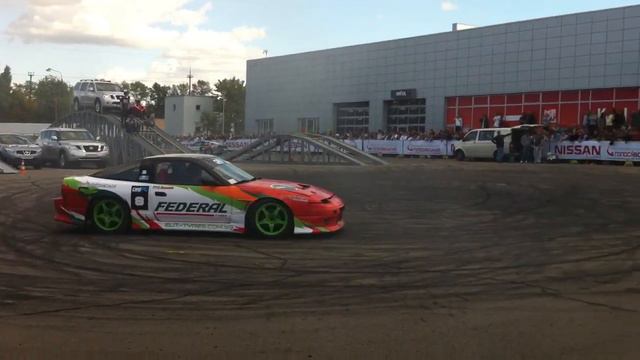 АвтоШОУ на Столичному 2011 смотреть онлайн