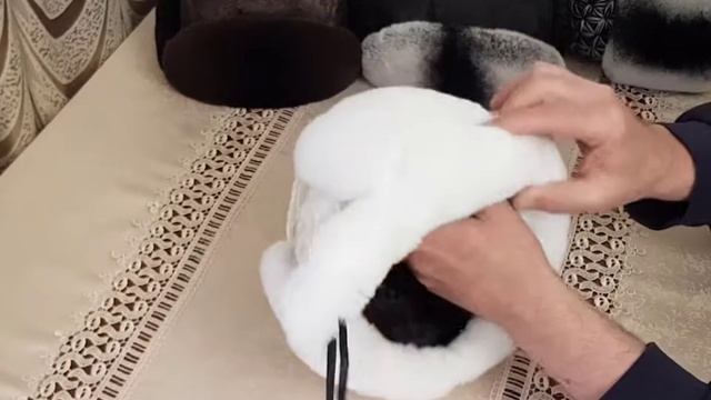Шапка "Джина" из меха кролика и жаккарда смотреть онлайн