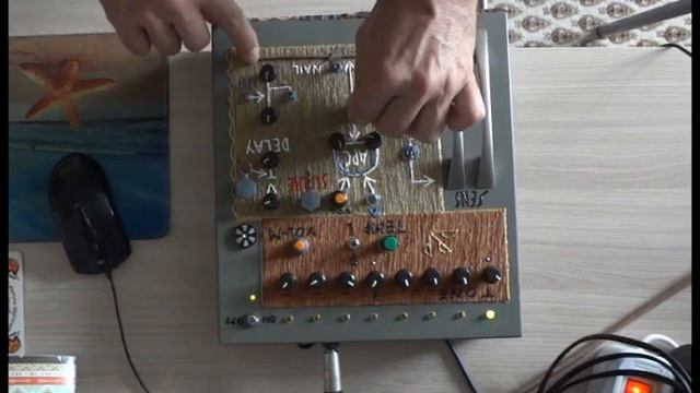 Homemade synthesizer - SequeNoizer-max8 смотреть онлайн