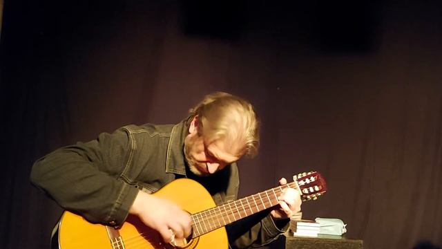10 Диана Коденко. Он рос болезненной мелюзгой... — Борис Смоляк. Будет ли светить... смотреть онлайн