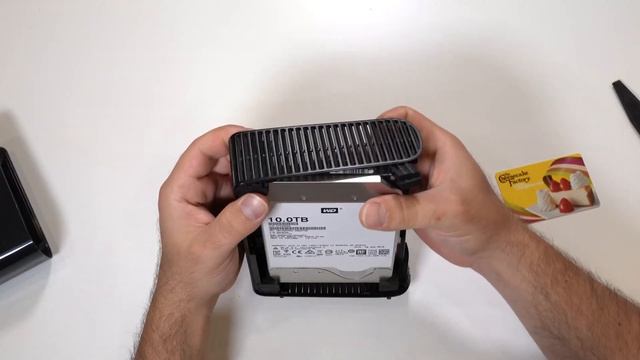 External Hard Drive to Internal Hard Drive | Shucking Western Digital Elements смотреть онлайн