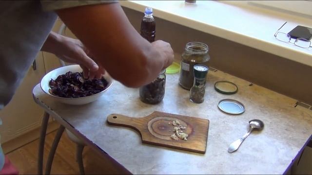 ВЯЛЕНАЯ СЛИВА смотреть онлайн