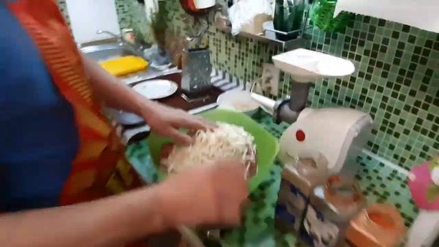 Поздравление с праздниками от "Королевы всех королей"! Купаты в аэрогриле! Обзор настольных игр! смотреть онлайн