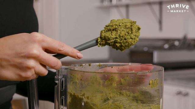 DIY Plant-Based Burger (Gluten-Free) | Thrive Market смотреть онлайн