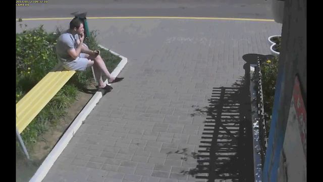 23.05.2017, 09.34, 4 подъезд, захламление КГМ смотреть онлайн