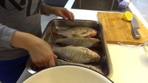 Караси в сметане! Запечённые в духовке. Вкусный рецепт.