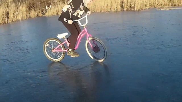 жесткий дрифт на велике