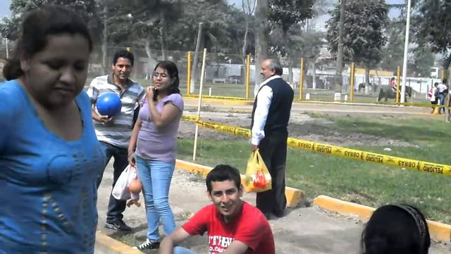 Parque Sinchi Roca 280712, 2da parte смотреть онлайн