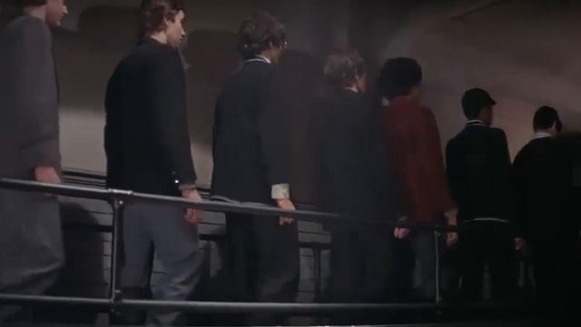 Pink Floyd The Wall - Часть 4 с переводом. смотреть онлайн