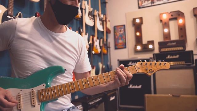 Velha Guitarra - STRmodel 50s (com Ronaldo Berni) смотреть онлайн