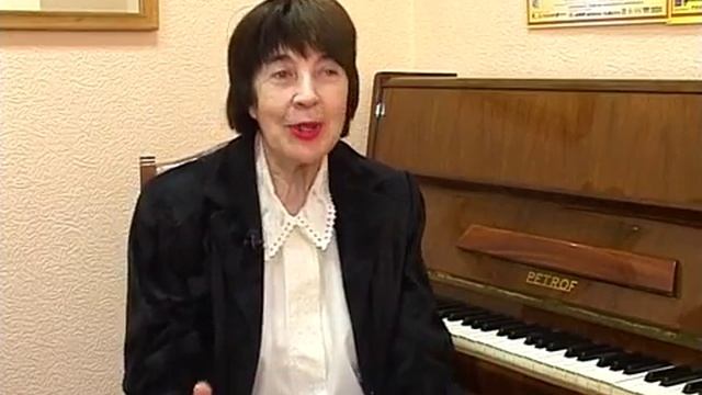 О премьере оперетты Имре Кальмана «Баядера» смотреть онлайн