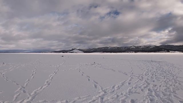 Зимняя рыбалка в Америке , как прошёл Новый год смотреть онлайн