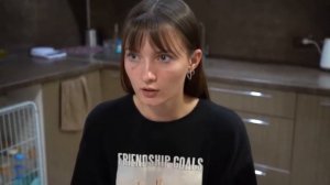 Комеди клипа Баку отругал Соню! Что натворила соседка Настя? Соня и Алена в шоке!