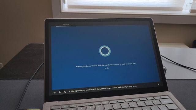 Installing Windows 10 on Surface Laptop 5 смотреть онлайн