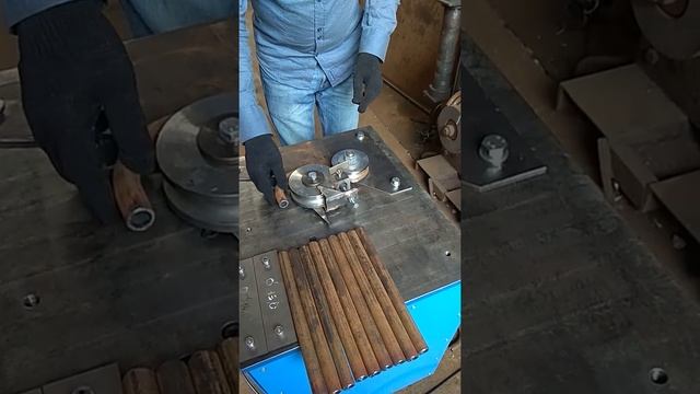 Бездорновый трубогибочный станок ТРС-35 смотреть онлайн